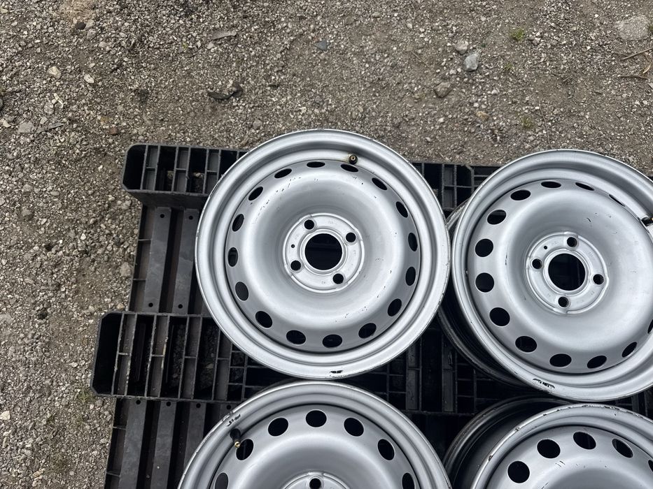 4бр.Оригинални джанти 14" 4x100 за Renault Kangoo,Dacia Dokker,Citan