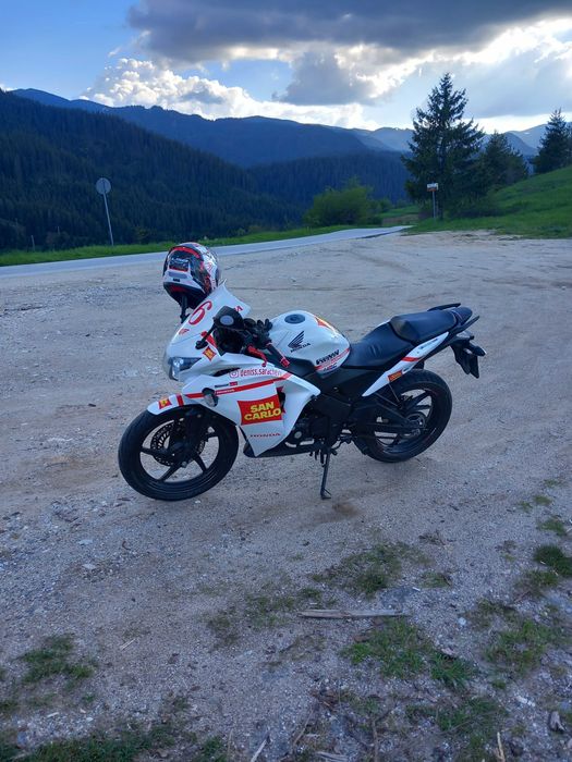 Honda cbr125 jc50