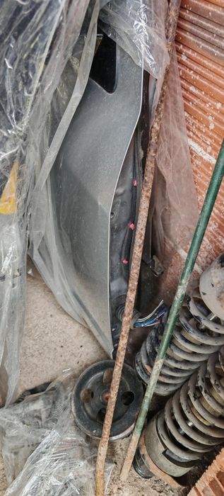 Части за митсубиши аутлендър