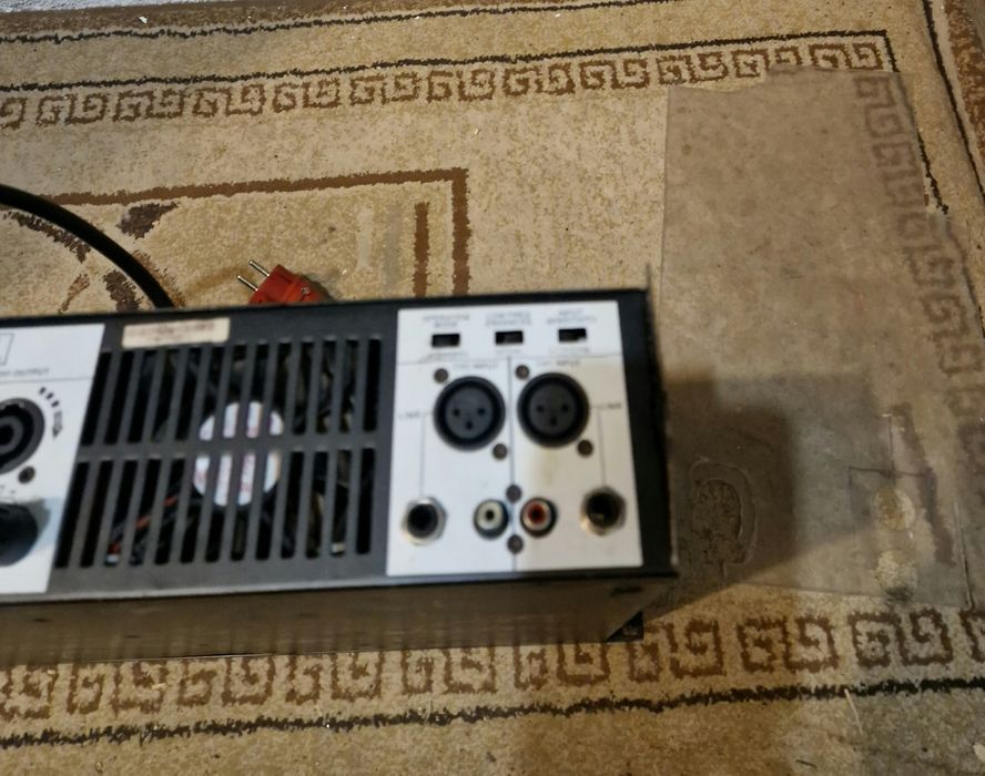 Amplificator(putere) sound standard sau schimb