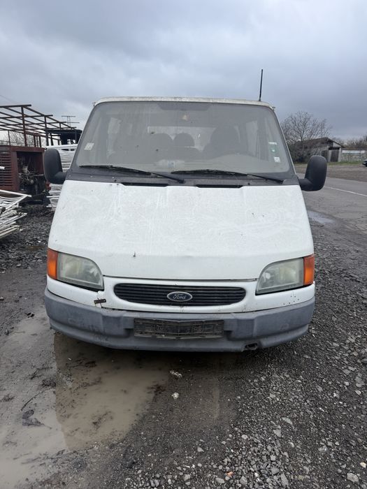 Форд Транзид 2.5 турбо дизел на части