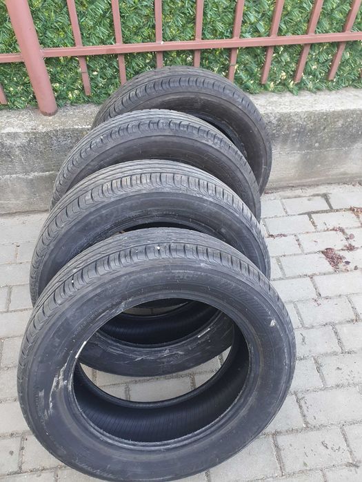 Vand set 4 cauciucuri Bridgeston 195/60/R16