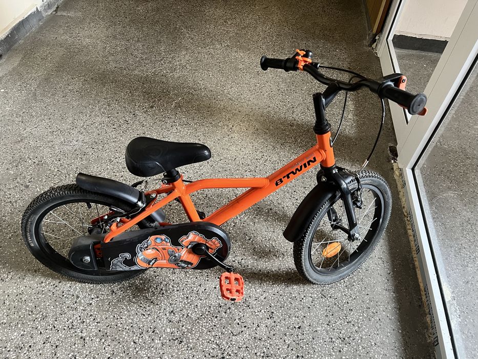 Drag 16 / Btwin 16