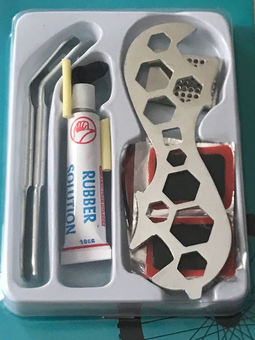 Комплект инструменти за ремонт на велосипед