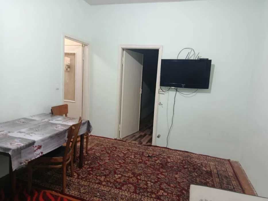 Квартира 2 комнатная метро Чиланзар