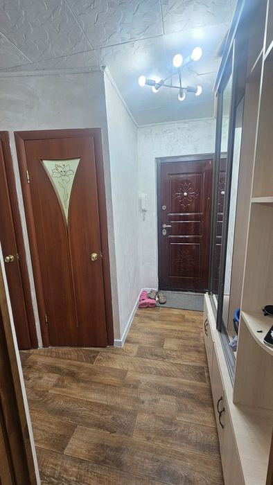 Продам 2 ком квартиру