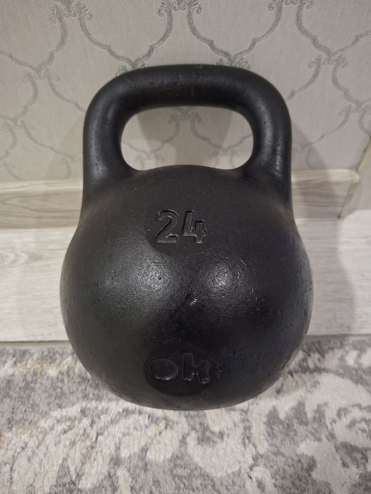 Продам гирю 24 кг