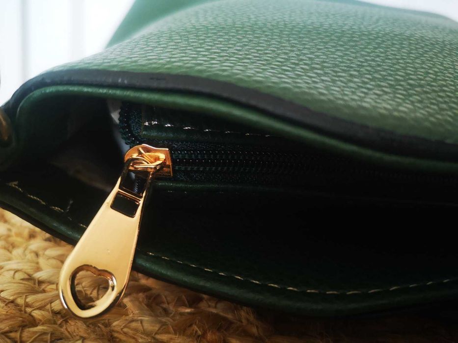 Стилна дамска чанта /чисто нова/