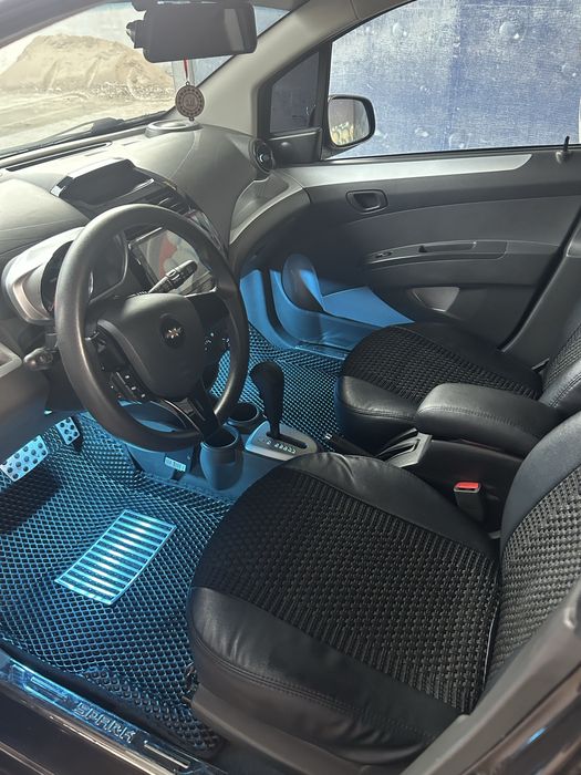 Продается Спарк Чоко цвет