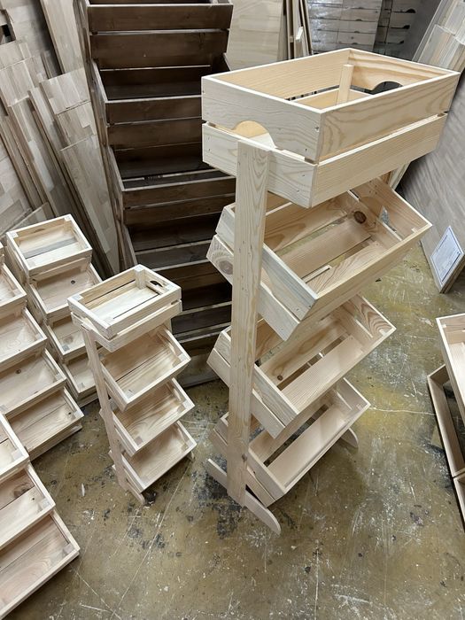 Вертикални стелажи за плодове и зеленчуци