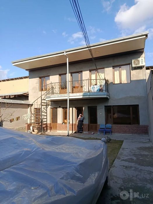 Xovli 2.35 sotih 7 xonadan iborat