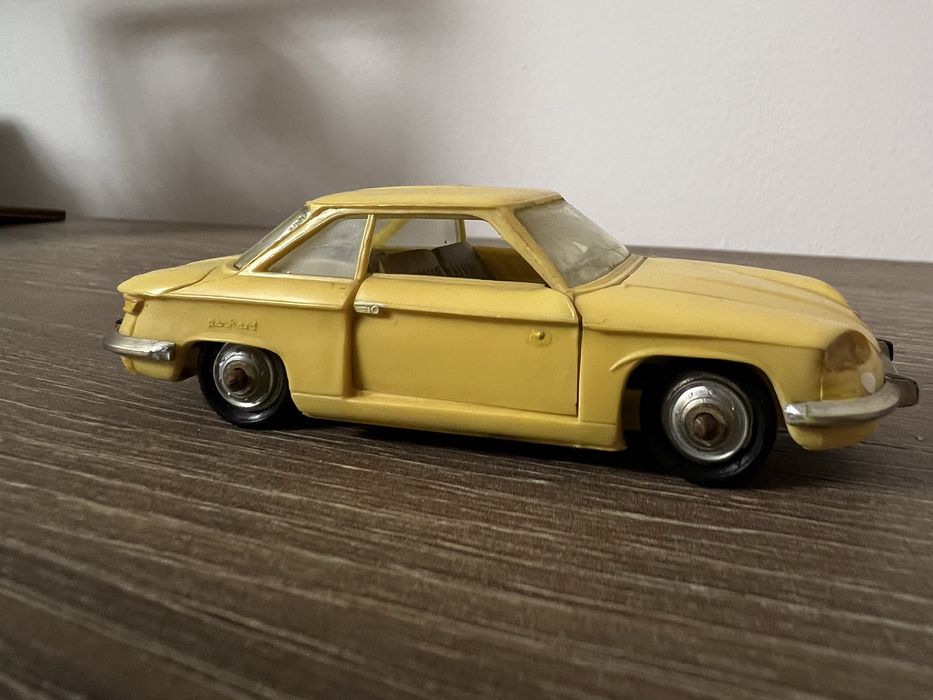 Panhard 24 CT Tbilisi Baia Mare • OLX.ro