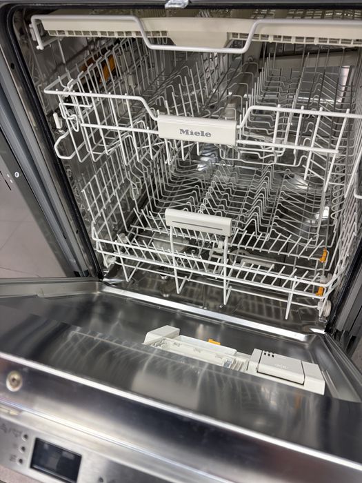 Miele G 4263 scVi съдомиялна за пълно вграждане/24 м гаранция