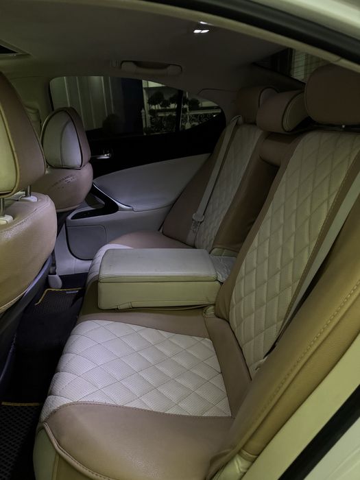 Lexus is 250 amerikanka