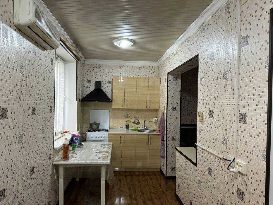 Сдается 4 комнатная квартира на Карасу 1