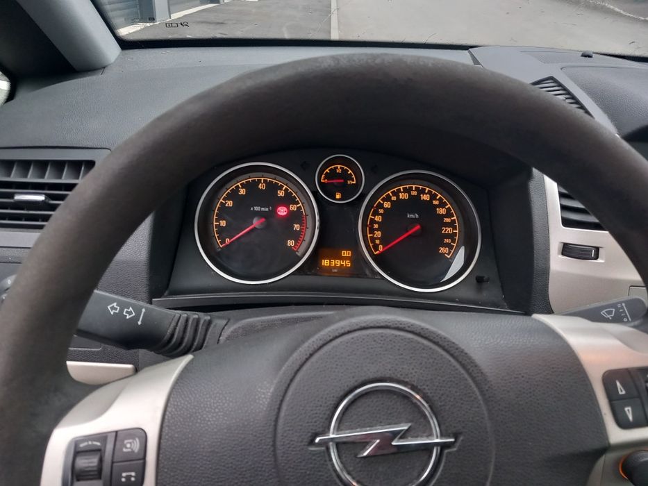 Opel Zafira B 1.6 16v- 116кс./2009/- на части