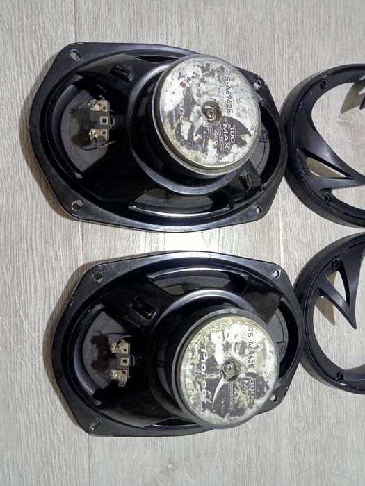 Продам оригинал Pioneer 6х9 динамиков в хорошем состоянии.