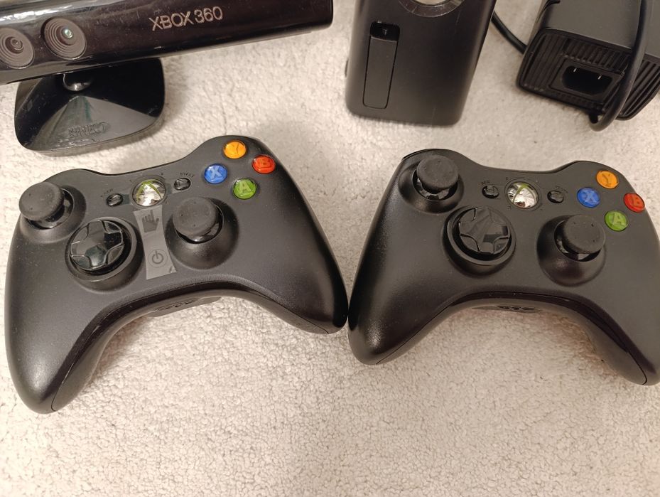 Xbox 360 slim 500 gb Freeboot (50 игр)