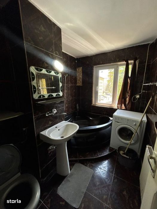 Apartament 2 camere, 42 mp. et. 2 Zona Center