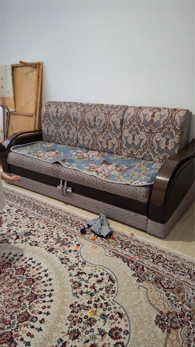 Жагдайы жаксы Диван сатылады