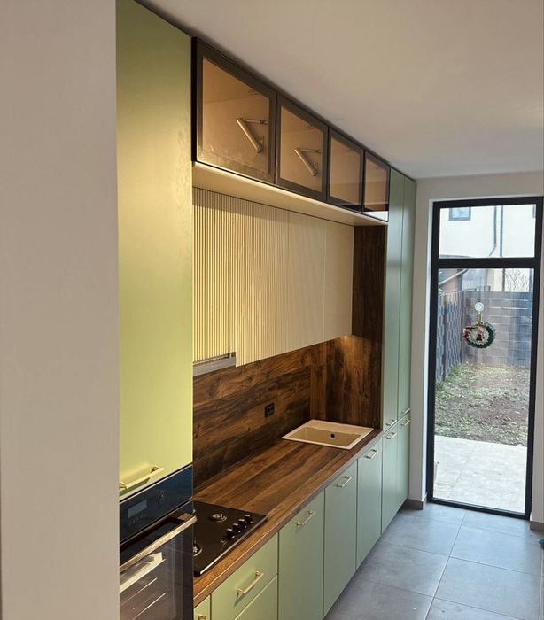 Bucatarii la comanda - Mobilast Romania