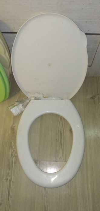 Сиденье,крышка для унитаза