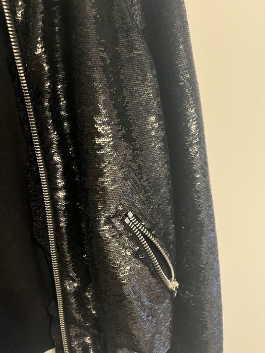 Geaca paiete noua 36