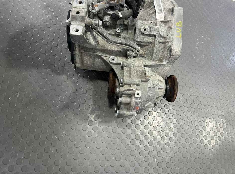 Cutie Viteza/Viteze Manuala 5+1 LUB Vw Golf Passat Skoda 1.6 Tdi Cayc
