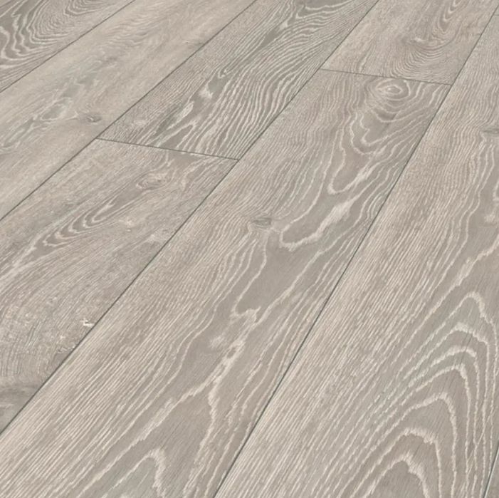 Ламинат,наливной пол