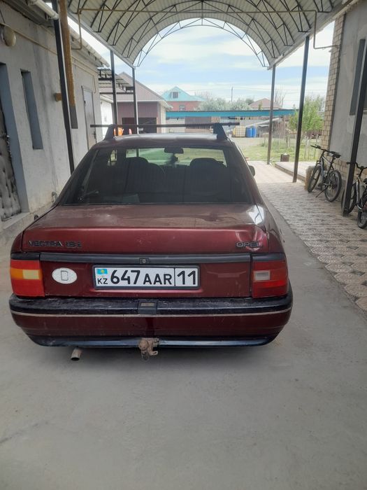 Опель Вектра 93г