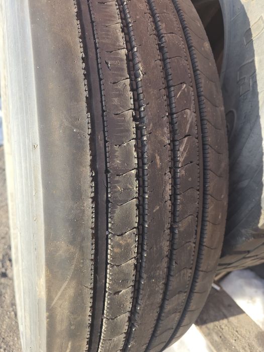 Резина грузовая в хорошем состоянии
