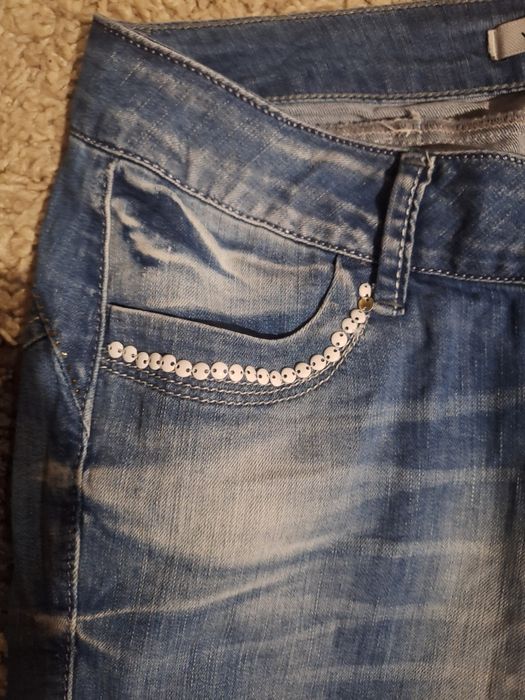 Vand blugi originali Versace