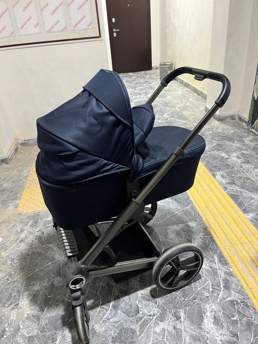 Коляска детская 3 в 1