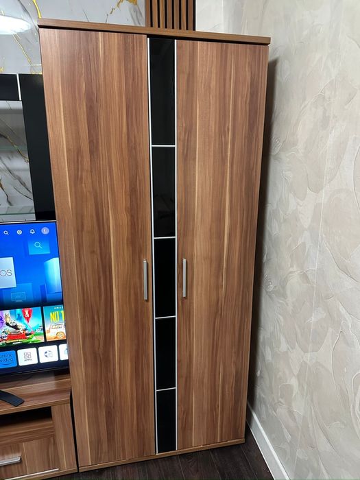 Продам стенку «горка» в гостинную