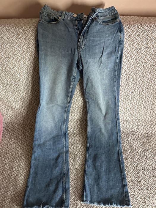 Jeans fete, Mango, Stradivarius