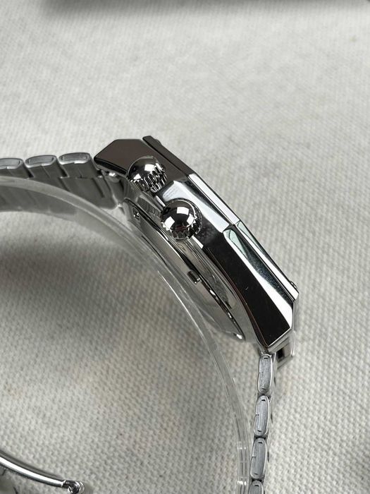 Часовник Orient RA-AA0B02R