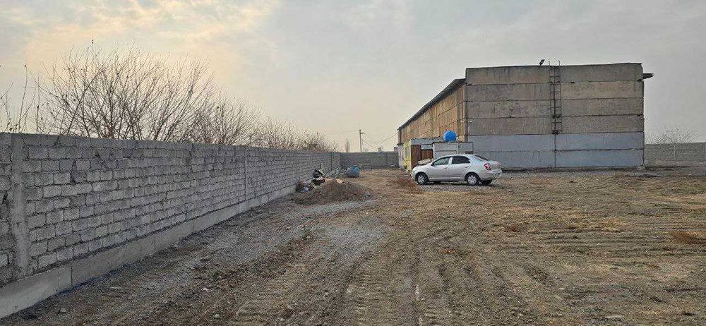 Срочно продается производственная  территория