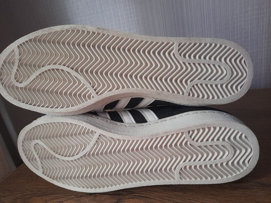 Adidas SUPERSTAR 82 кецове 46 номер.