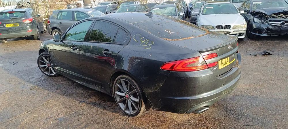 Dezmembrari / Dezmembrez JAGUAR XF (X250) Facelift 3.0 V6 306DT cutie viteze automata cod culoare STRATUS GREY