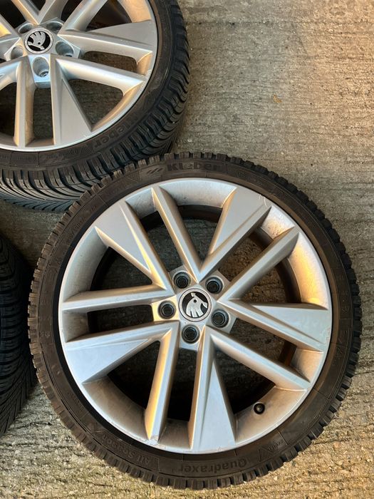 Roți complete r17 Allsezon gama vag.