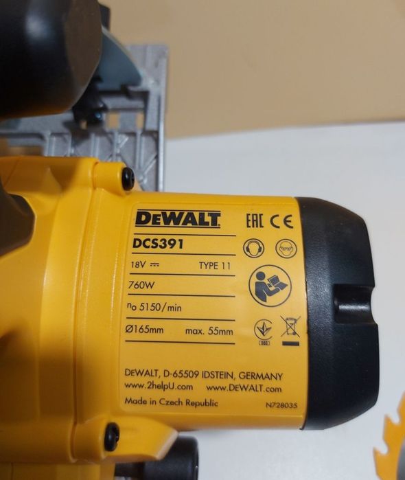 Циркуляр акумулаторен DeWALT DCS391N 18V