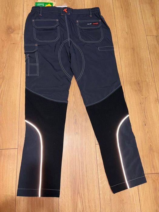 Pantaloni profesionali de lucru, marimea L