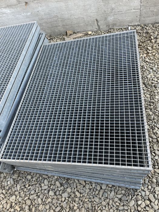 Gretare zincate  trepte zincate