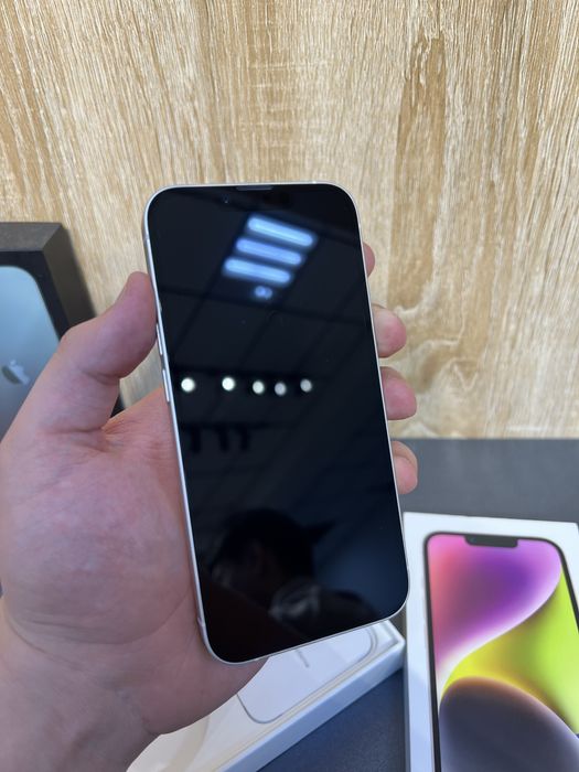 iPhone 14 128GB White