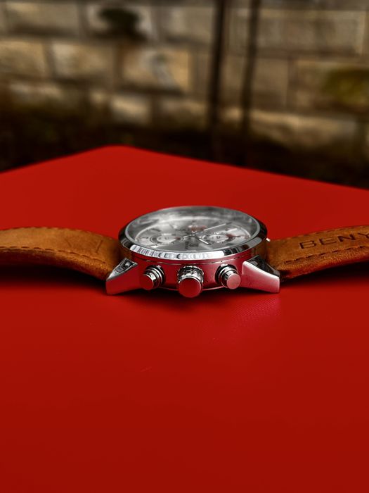 Мъжки часовник Benyar, хронограф, бял циферблат, кафява кожена каишка