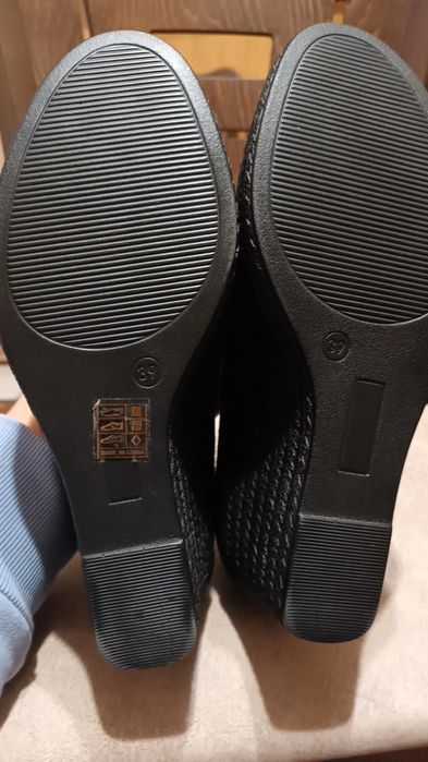 Чисто нови дамски обувки на платформа Lulux, еко велур, номер 39