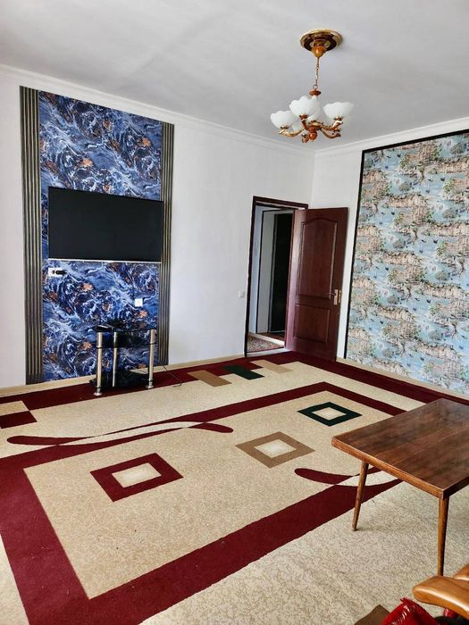 Продаётся квартира в Буз Базар Ор БИЙ метро