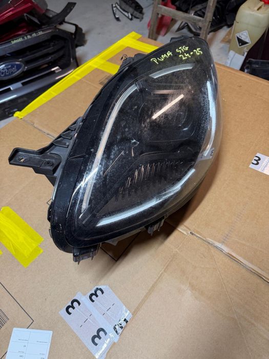 Far stanga Ford Puma ST Line Facelift 2024/2025/2026