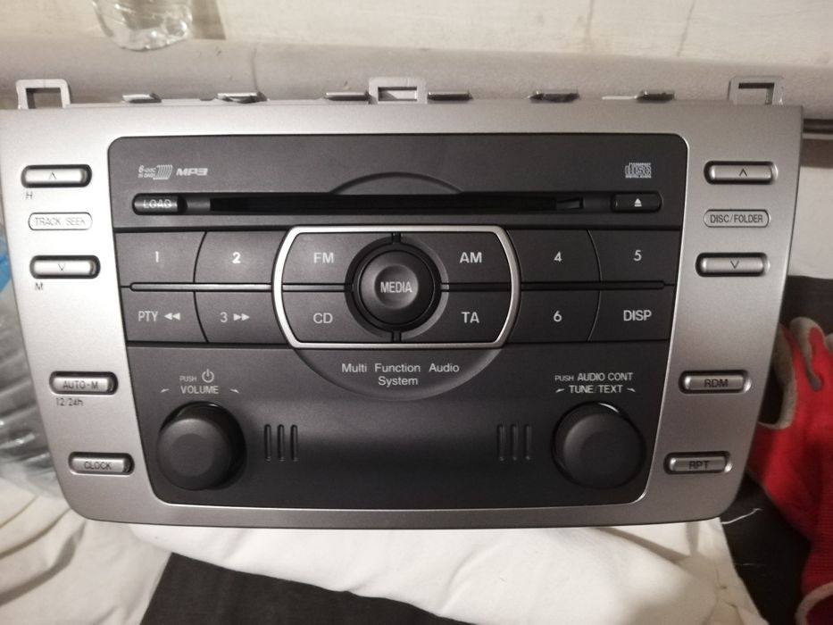 CD changer mazda 6 gh