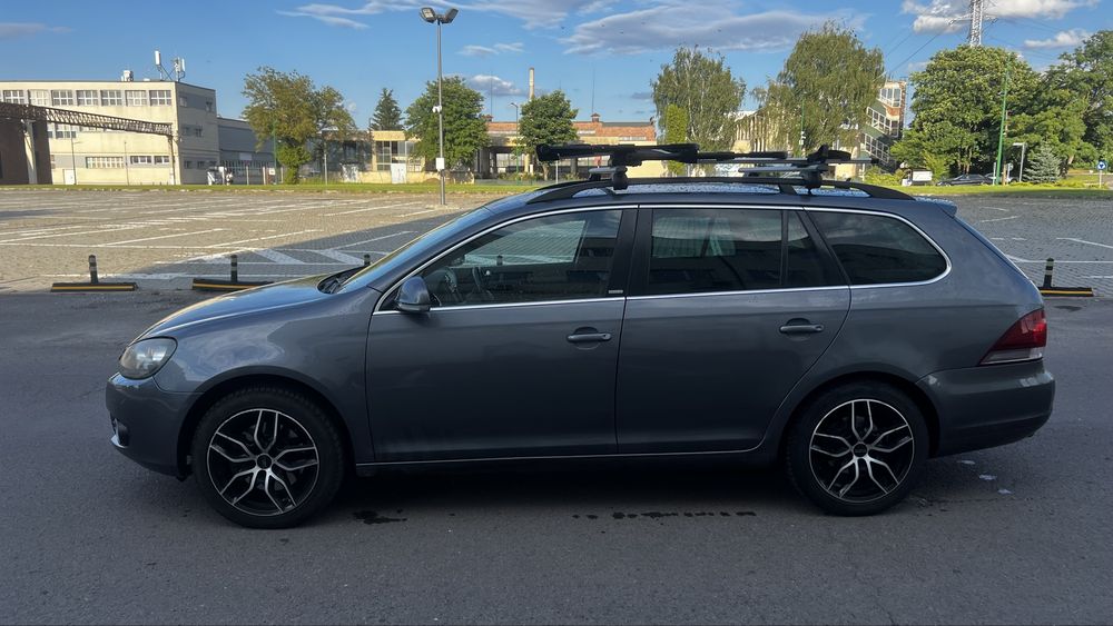 VOLKSWAGEN Golf 2012 — imagine 2